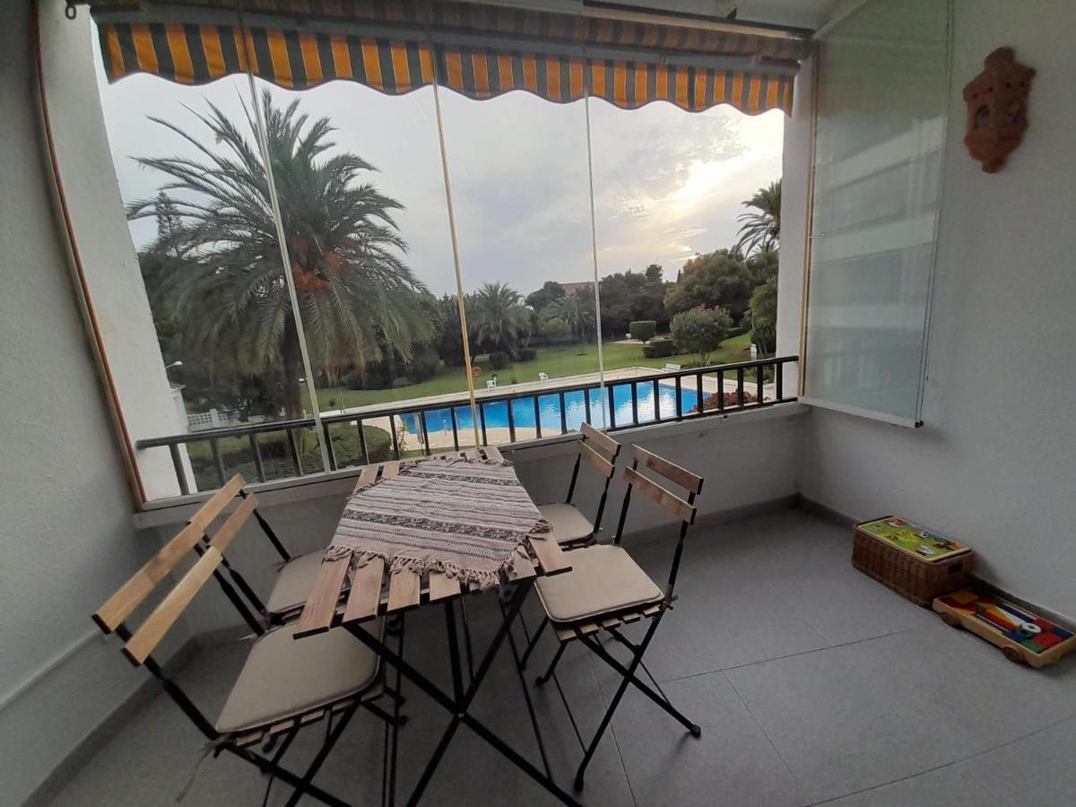 With Pool Near The Apartamento *
